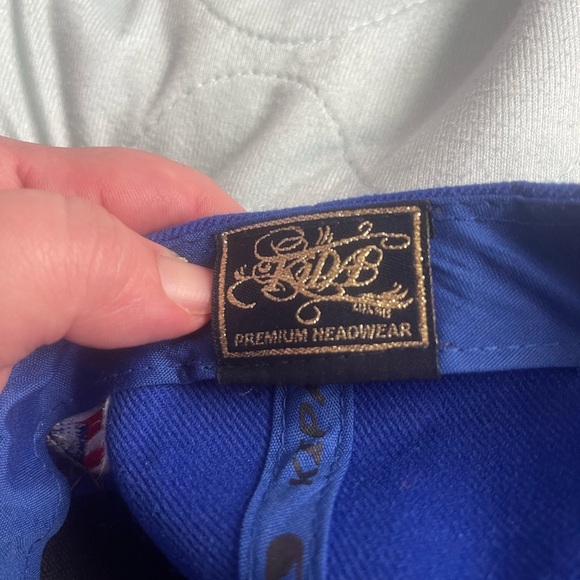 Puerto Rico cap with embroidered initials,flag and a WBC logo. - Picture 5 of 6